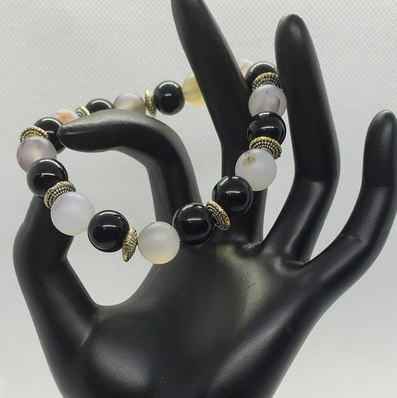 Bracelets - Picture 2 of 2